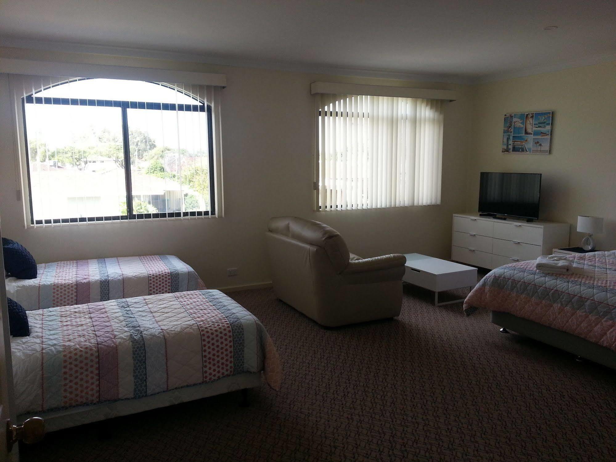 Palm Beach Guest House Rockingham Zewnętrze zdjęcie